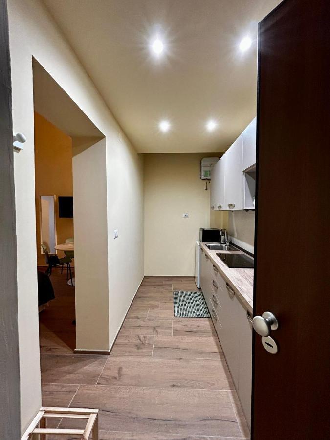 Lotus Apartment บารี ภายนอก รูปภาพ